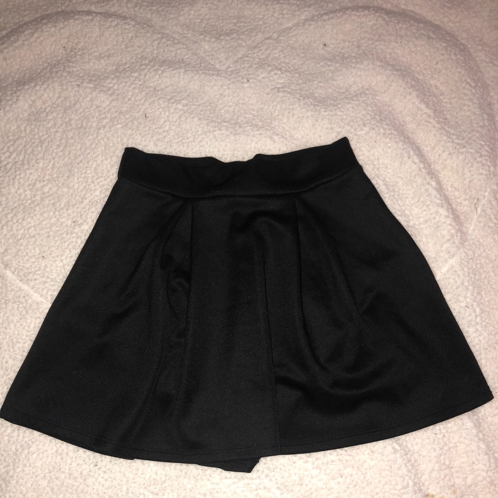 Black A-Line (Skater) Skirt!!